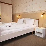 Pippingsburg Am 아파트 *